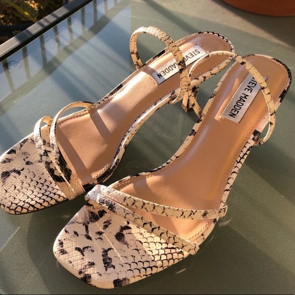 Steve Madden Shoes - Steve Madden Loft Snake strappy heel